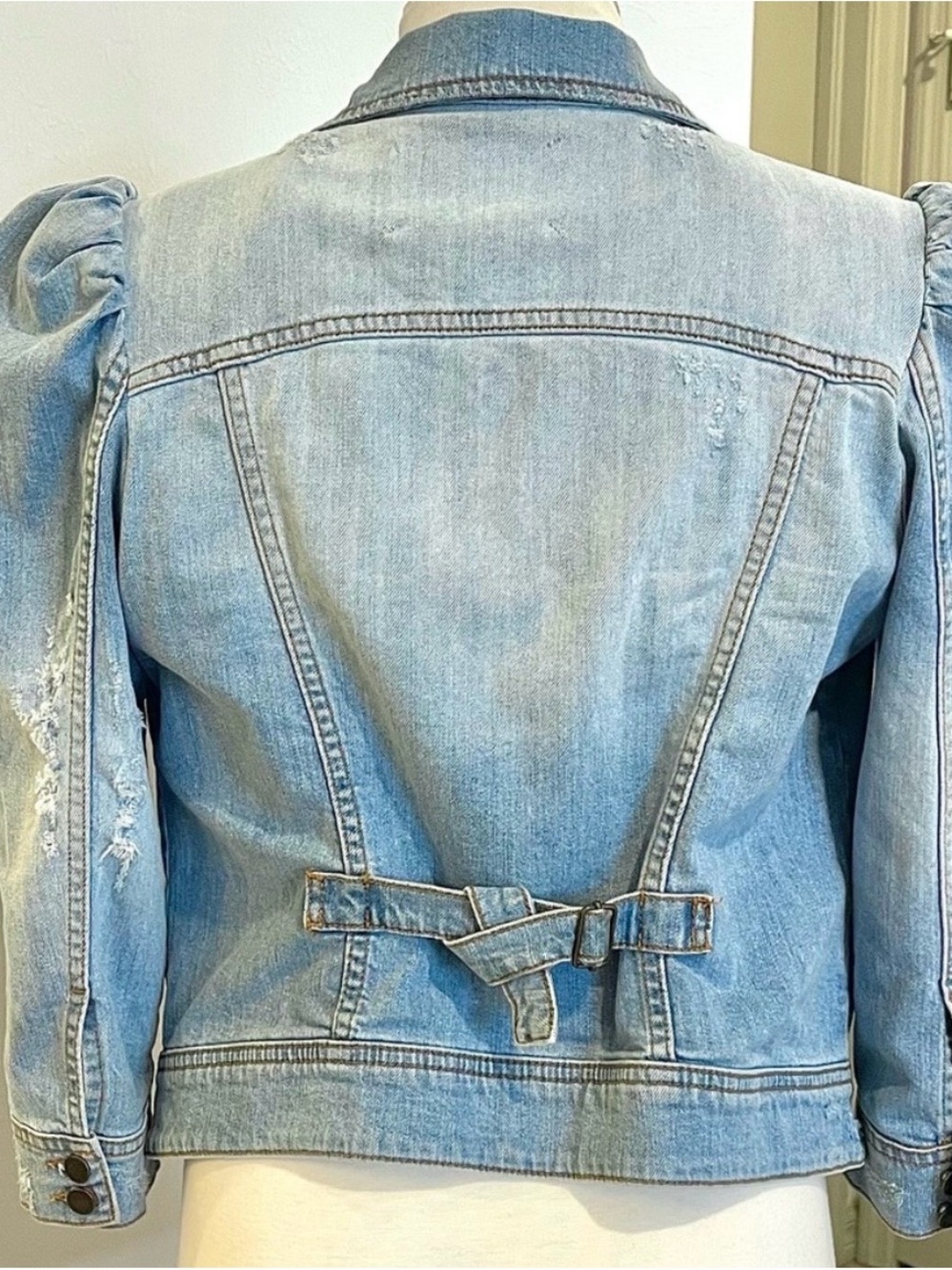Retrofête Ada Denim Puff Shoulder Jean Jacket | Light Blue Stone | Size S | NWOT - Picture 9 of 12
